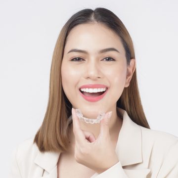 Can I Drink Coffee While Wearing My Invisalign