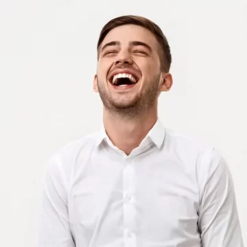 What Types of Dental Issues Can a Smile Makeover Correct?