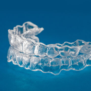 Why Invisalign is Ideal for Busy Professionals: A Lifestyle-Friendly Option