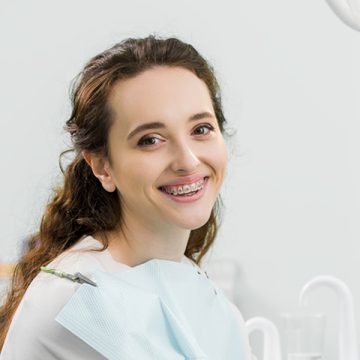 How to Know If You Need Braces and Signs to Watch For